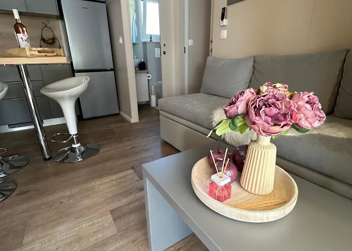 Sunny Mobil Vakantiehuis Biograd Na Moru